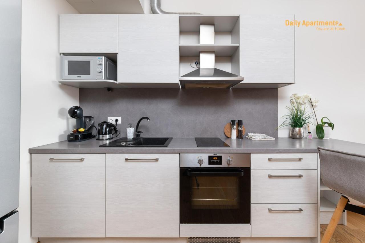 Luxury Suites - Rotermann By Rikas Hotels Reval Esterno foto