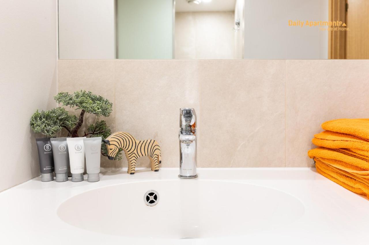 Luxury Suites - Rotermann By Rikas Hotels Reval Esterno foto